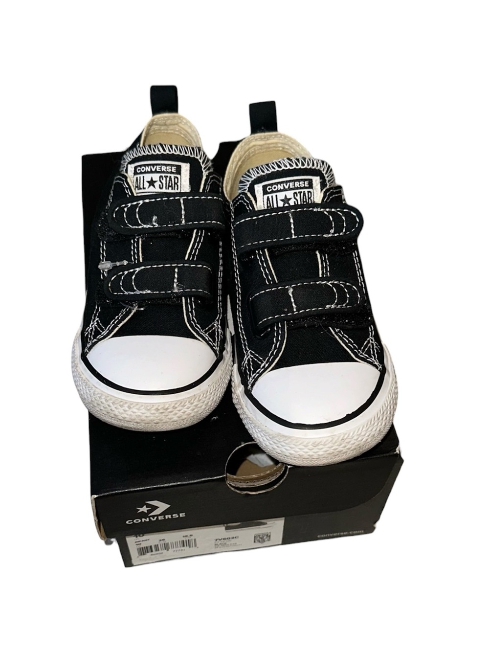 Converse Chuck Taylor All Star 2V Low-Top Sneaker - Toddler - Black